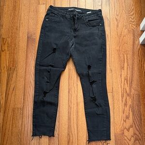 Old Navy Rockstar Mid-Rise Skinny Jeans - black distressed and raw hem